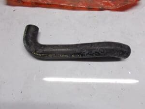 60732131  condotto collegamento pompa acqua alfetta