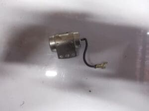 0501100/09  condensatore spinterogeno alfa nuovo originale