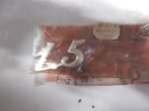 107382 SIGLA MODELLO ALFETTA NUOVO ORIGINALE