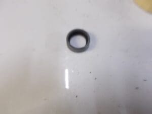 60522064 ANELLO TENUTA ALBERO TRASMISSIONE ALFA R.Z., S.Z, E ALFA 75 NUOVO ORIGINALE