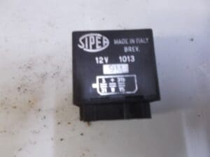 60501896 RELE INTERRUTTORE TEMPORIZZATORE TERGICRISTALLI ALFA 33 NUOVO ORIGINALE