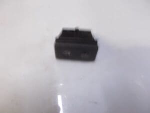 60501875 INTERRUTORE ALZACRISTALLI POSTERIORE ALFA 75 NUOVO ORIGINALE