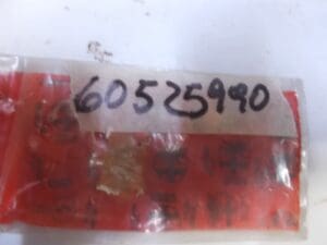 60525990 DISTANZIONALE MODANATURA ALFA 33 E 33 IE NUOVO ORIGINALE - immagine 3