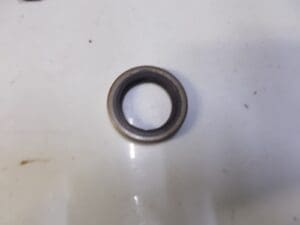 119001727704 ANELLO TENUTA DIFFERENZIALE ALFA 90 GT GTV NUOVO ORIGINALE