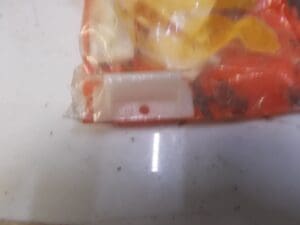 162006347000 PIASTRINA FISSAGGIO PANNELLO PORTA ALFA 90 NUOVO ORIGINALE