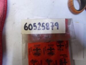 60525879 BULLONE INTERNO CAMBIO ALFA 33 33IE 145 NUOVO ORIGINALE - immagine 3