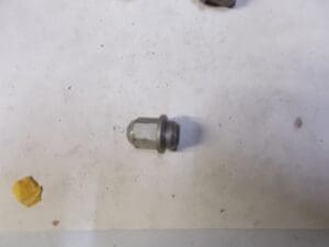 60516382 DADO RUOTE ALFA SZ RZ ALFA 75 E SPIDER NUOVO ORIGINALE