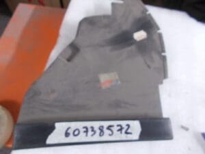 60738572  RIPARO PASSARUOTA ALFA 33 NUOVO ORIGINALE