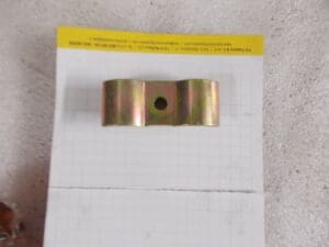 60547096 GRAFFA FERMO TUBI RADIATORE OLIO ALFA 164 NUOVO ORIGINALE