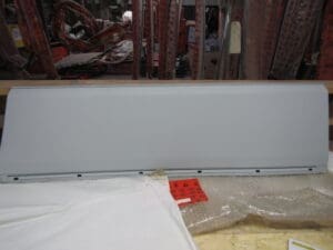 112645399 MODANATURA ANTERIORE DS ALFA 164 SUPER E USA NUOVO ORIGINALE