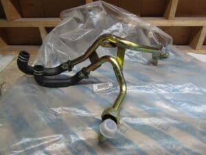 46762328 TUBAZIONE RIGIDA POMPA ACQUA FIAT PALIO PUNTO DOBLO NUOVO ORIGINALE