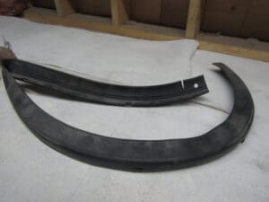 60503897 GUARNIZIONE INFERIORE PORTA ANTERIORE SN ALFA 33 NUOVO ORIGINALE