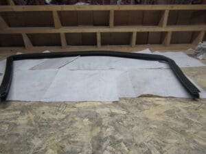 60604728 GUARNIZIONE INTERNA VETRO POSTERIORE DS ALFA 156 NUOVO ORIGINALE