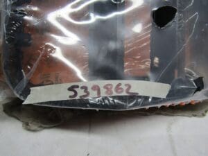 539862 MOBILETTO TUNNEL CENTRALE ALFASUD ALFA 33 NUOVO ORIGINALE - immagine 3