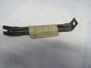 100690 STAFFA PARAFANGO ANTERIORE ALFASUD NUOVO ORIGINALE