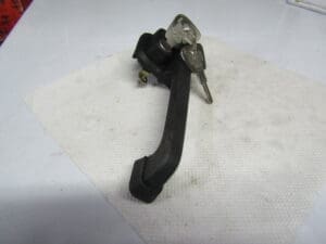 537812 MANIGLIA ANTERIORE DESTRA ALFA ALFASUD NUOVO ORIGINALE