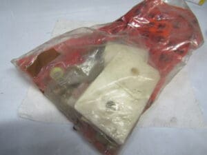 71717827 KIT SUPPORTI VETRO ALFA NUOVO ORIGINALE