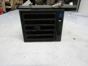 162108203200 BOCCHETTA ARIA LATERALE ALFA 90 NUOVO ORIGINALE