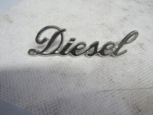 115405639900 TARGHETTA BAULE POSTERIORE ALFA GIULIA NUOVA SUPER DIESEL NUOVO ORIGINALE