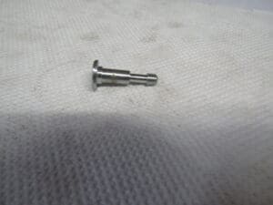 104824 PERNO CERNIERA VOLETTO DEFLETTORE ALFA SUD NUOVO ORIGINALE