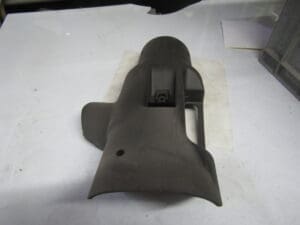 60523709 SEMIGUSCIO INFERIORE SCATOLA STERZO ALFA 33 NUOVO ORIGINALE