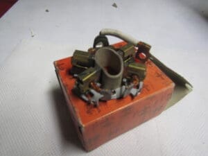 9950468 PORTA SPAZZOLE MOTORINO DI AVVIAMENTO ALFA SPIDER 75 ALFETTA NUOVO ORIGINALE