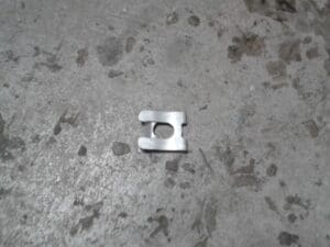 11064374 FERMAGLIO RIPARO SERBATOIO ALFA 33 NUOVO ORIGINALE