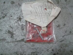 60801602 PERNO MODANATURA SEDILE ANTERIORE ALFA 164 NUOVO ORIGINALE