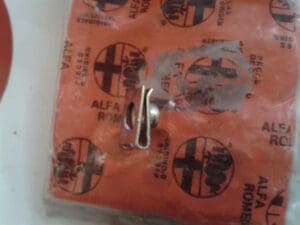 60503003 GRAFFETTA VARI USI ALFA 33 145 146 SPIDER NUOVO ORIGINALE