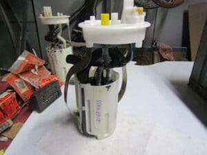 60670833 POMPA CARBURANTE ALFA 166 2.0 TB V6 12V NUOVO ORIGINALE