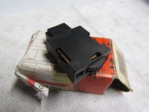 156018692 CORRETTORE ASSETTO FARI ALFA 166 NUOVO ORIGINALE