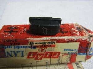 5895578 PULSANTE APERTURA BAULE ALFA 145 146 NUOVO ORIGINALE