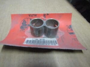 60503148  1 PZ x BRONZINA BIELLA ALFASUD ALFA 33 145 146 NUOVO ORIGINALE