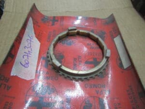 60743076 GUARNIZIONE ANELLO TENUTA MANICOTTO FRIZIONE ALFA 155 2.0  NUOVO ORIGINALE
