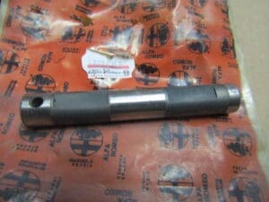 60806358 PORTASATELLITI ALFA SPIDER GT GTV 145 … NUOVO ORIGINALE