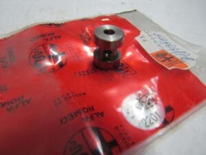 60800272 GRANO BASAMENTO TESTATA ALFA 164 2.0 NUOVO ORIGINALE