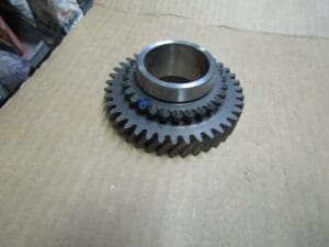 60810920 INGRANAGGIO 5° MARCIA ALFA 155 1.9 TD NUOVO ORIGINALE