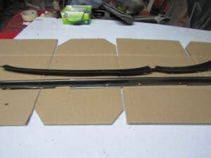 60720483 RASCHIAVETRO POSTERIORE DX ALFA ALFETTA 2000 NUOVO ORIGINALE