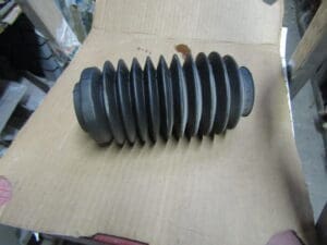 60502781 CUFFIA PARAPOLVERE SCATOLA DELLO STERZO ALFA 33 NUOVO ORIGINALE