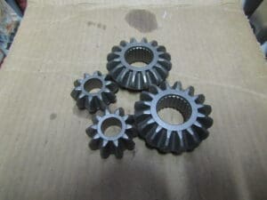 71713809 KIT RICAMBI RUOTISMI DIFFERENZIALE 145 146 156 GTV SPIDER MODELLI  1.8 TS NUOVO ORIGINALE