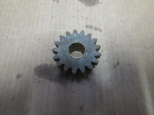 60501270 INGRANAGGIO RETROMARCIA Z17 ALFA 33 NUOVO ORIGINALE