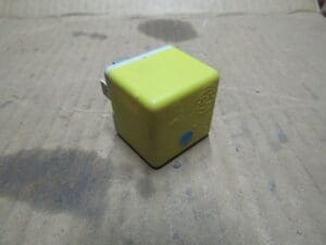 60507688 RELE IMPIANTO INIEZIONE ALFA 33 75 164 SPIDER NUOVO ORIGINALE