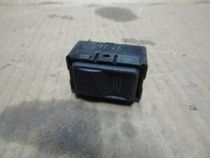 60625139 INTERRUTTORE ALZAVETRI ALFA 155 NUOVO ORIGINALE