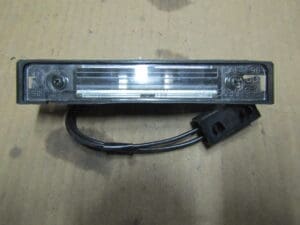 60538370 FANALE TARGA ALFA 33 NUOVO ORIGINALE