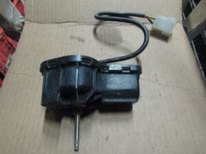 0390206774 MOTORINO TERGI FARI ALFETTA GIULIETTA NUOVO ORIGINALE