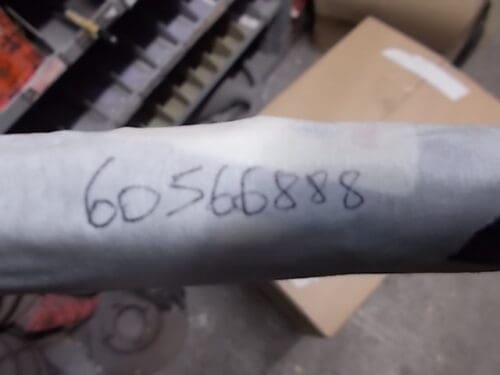60566888 PUNTONE SCOCCA ANTERIORE DX ALFA 33 NUOVO ORIGINALE - immagine 3