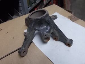 60813041 MONTANTE ANTERIORE SX ALFA 145 146 155 NUOVO ORIGINALE