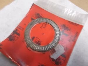 60501743 CUSCINETTO AMMORIZZATORE ANTERIORE ALFA 33 NUOVO ORIGINALE