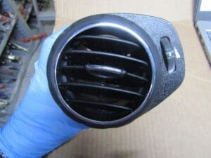 735292509 BOCCHETTA ARIA DX ALFA 147 NUOVO ORIGINALE