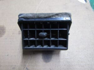 60747259 BOCCHETTA ARIA INTERNA CRUSCOTTO ALFA ARNA NUOVO ORIGINALE